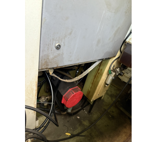 Máy Phay Kim Loại Makino Seiki MSA-40 Fanuc 16M