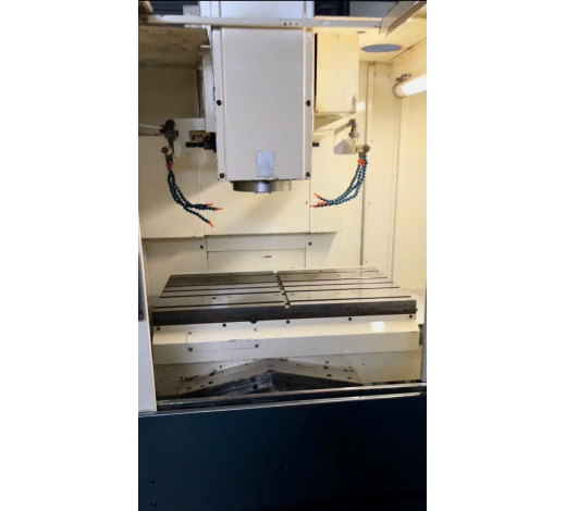 MÁY PHAY CNC MITSUBISHI M-V5Cn FANUC 18i M DATE : 2001