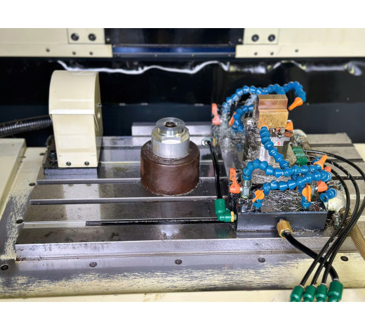 MÁY PHAY CNC MAKINO SEIKI MSX-30 FANUC PROFESIONAL 3 