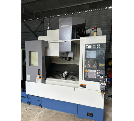 MÁY PHAY CNC MORI SEIKI SV-500 FANUC 16i M DATE 2000