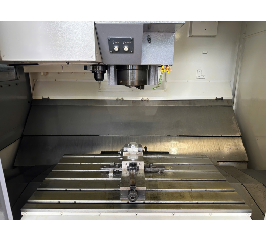 MÁY PHAY CNC MORI SEIKI SV-500 FANUC 16i M DATE 2000