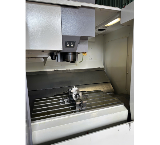 MÁY PHAY CNC MORI SEIKI SV-500 FANUC 16i M DATE 2000