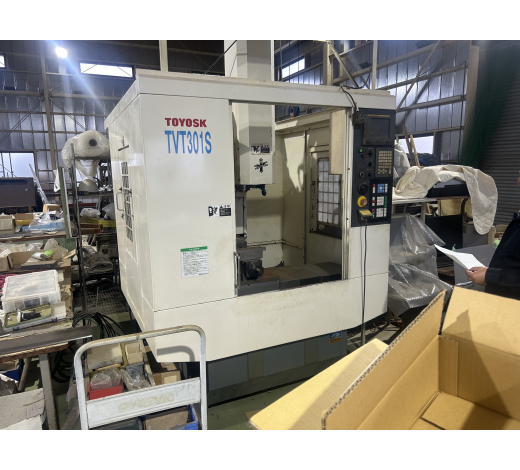 Máy Phay kim loại Toyosk TVT-301s Fanuc 21i M no 2252