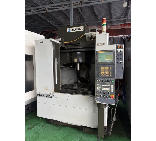 MÁY PHAY KIM LOẠI CNC OKUMA &HOWA MILLAC 44V FANUC 18i MB