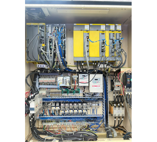 MÁY PHAY KIM LOẠI CNC OKUMA &HOWA MILLAC 44V FANUC 18i MB