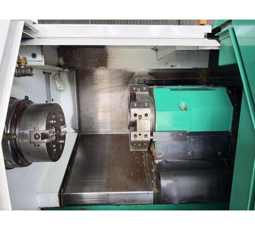 Máy Tiện Kim Loại Takamaz X-10 Fanuc 21 TB