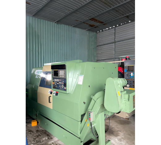 Máy Tiện Mori Seiki SL-25 ĐIỆN FANUC 16 T CHỐNG TÂM 600MM
