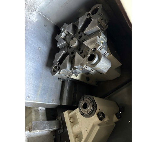 Máy Tiện TAKISAWA TC - 20 FANUC 21I T DATE 2001