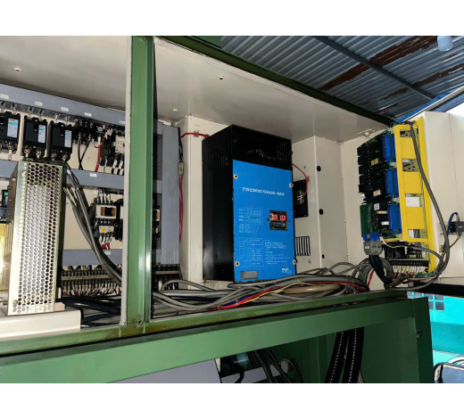 Máy Tiện TAKISAWA TC - 2 FANUC OTC CHỐNG TÂM 400MM