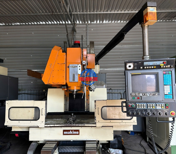 MÁY PHAY CNC MAKINO FNC-106A30 FANUC 15M
