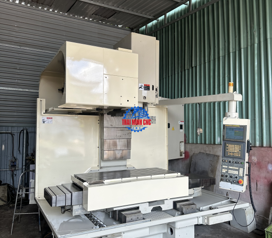 Máy phay Okuma & HOWA MILAC 561v FANUC 16I MB DATE 2008