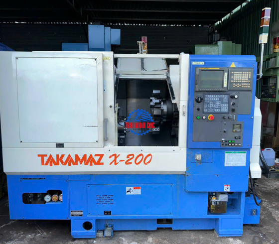 Máy Tiện CNC Takamaz X-200 FANUC 21I TB DATE 2005
